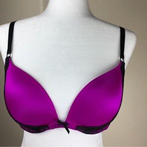 Victoria's Secret VERY SEXY Push-Up Fuchsia Black Lace Bra Size 36D